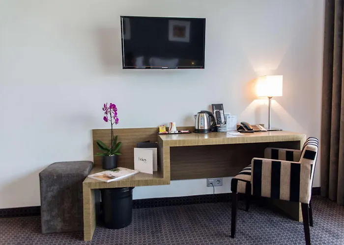Best Western Hôtel De La Cité&Spa
